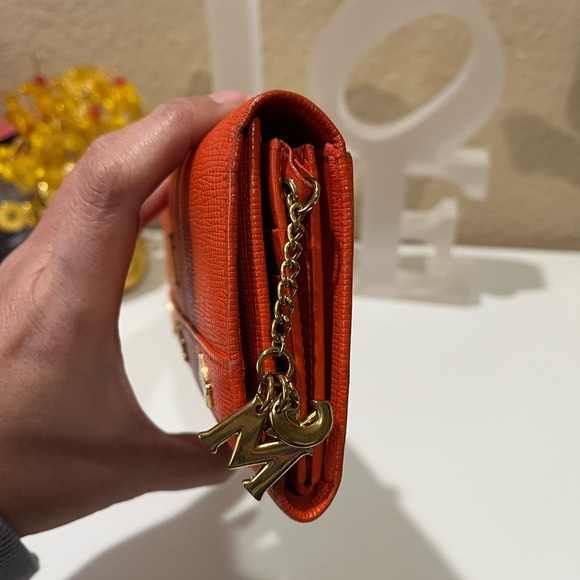 MCM LONG TRIFOLD WALLET - Picture 5 of 16